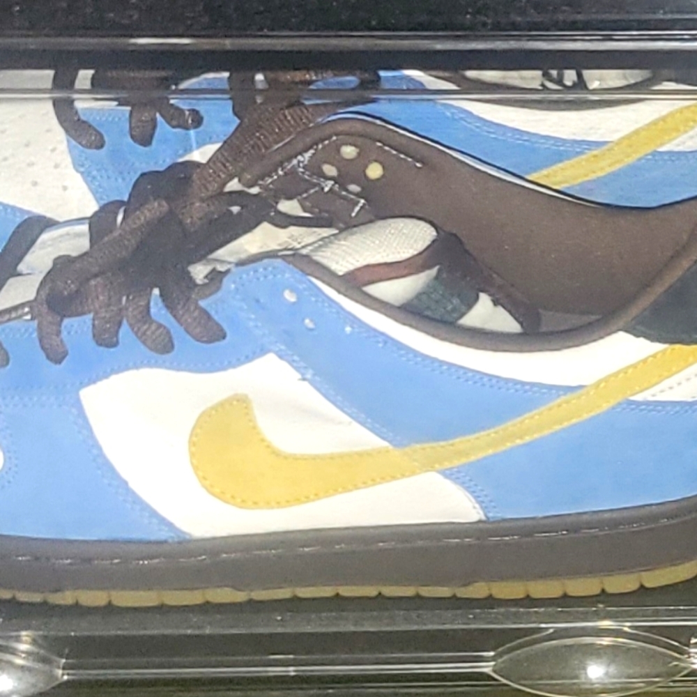 Nike Low Dunk Homer Simpson Size 11 NEW 2004